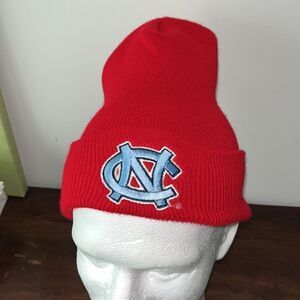 UNC Rare Red Vintage North Carolina Tar heels Knit beanie hat ski cap acrylic